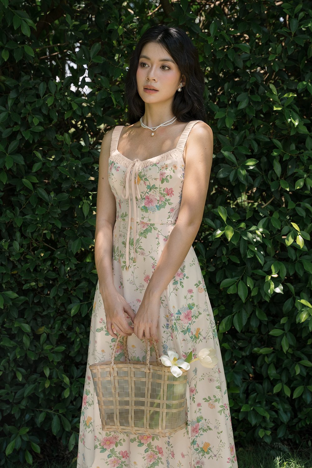 Ottilie Floral Midi Dress in &Eacute;treinte Fleurieie