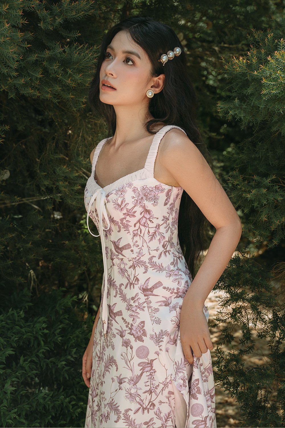 Ottilie Floral Midi Dress in L'Amour Envol&eacute;