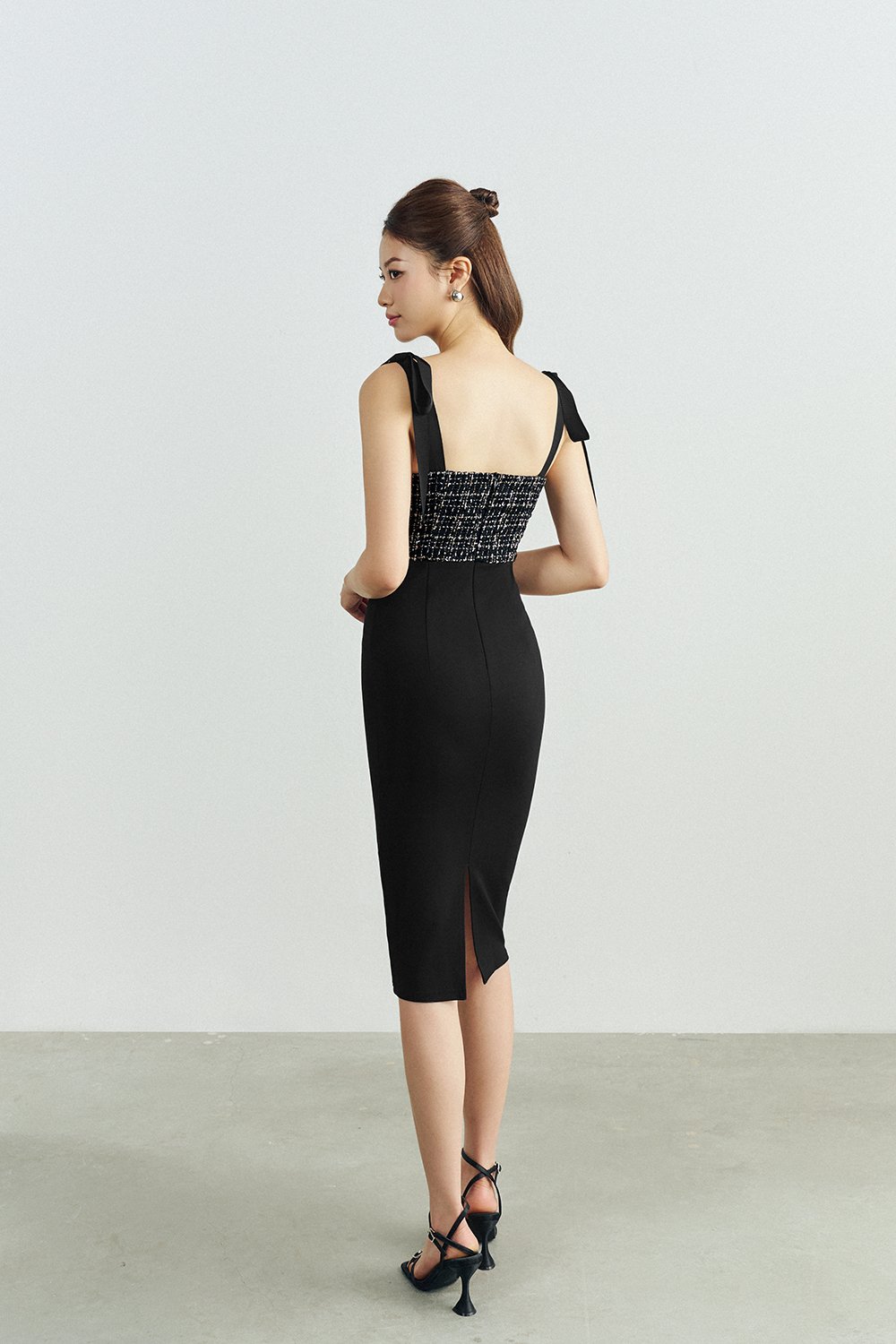 Ynez Tweed Bustier Dress with Ribbon Straps in Black Gold Tweed