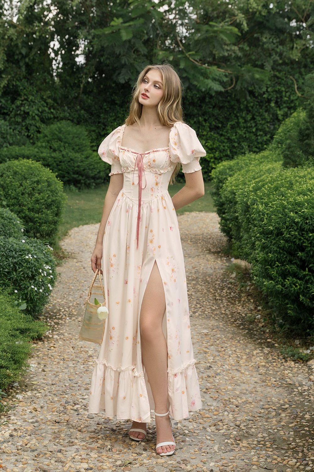 Ang&eacute;lique Sweetheart Ruffle Maxi Dress in Ch&acirc;teau Blossom