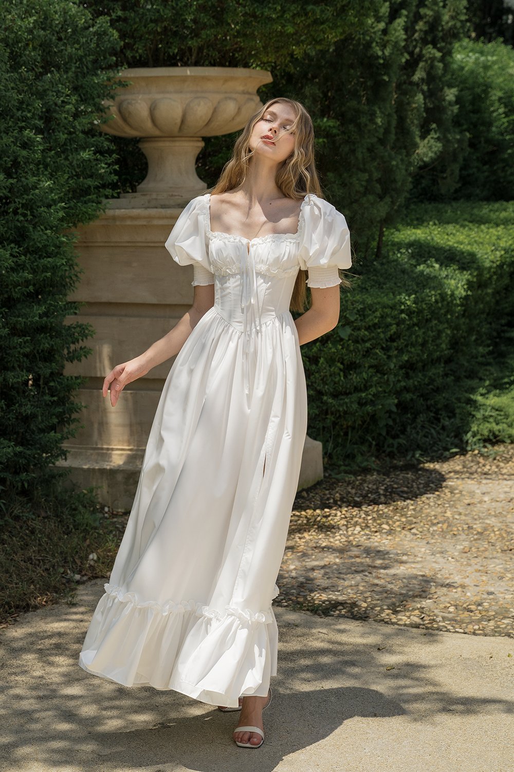 Ang&eacute;lique Sweetheart Ruffle Maxi Dress in Iconic White