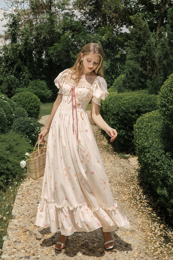 Angélique Sweetheart Ruffle Maxi Dress in Château Blossom