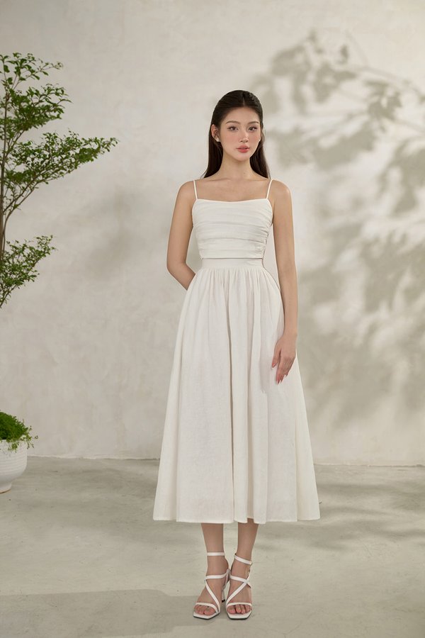 Laurel Voluminous Midi Skirt in Iconic White