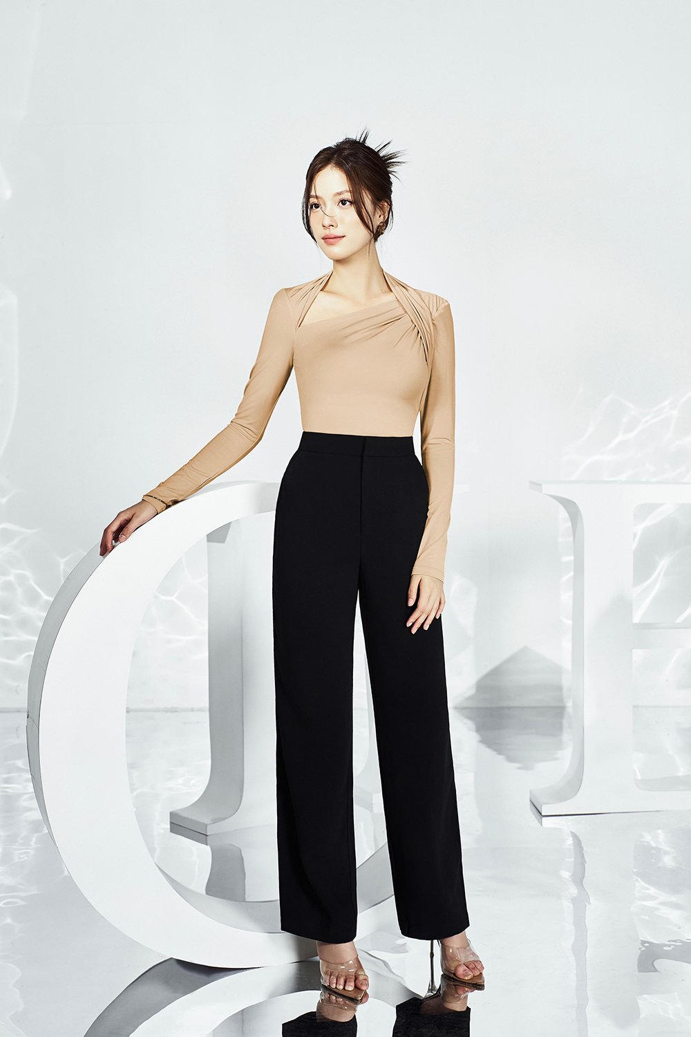 Nikita Slim Fit Pants in Classic Black