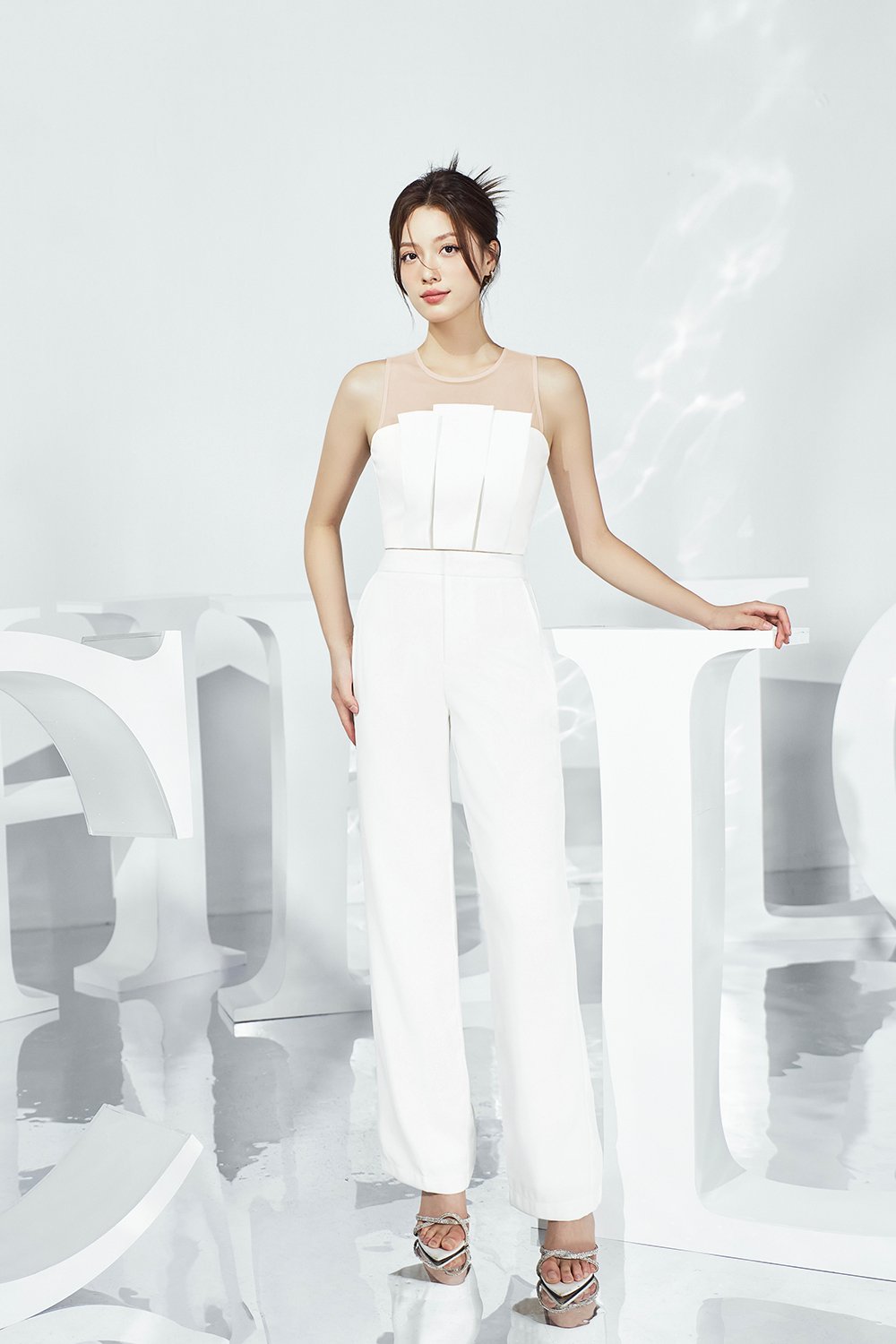 Nikita Slim Fit Pants in Iconic White