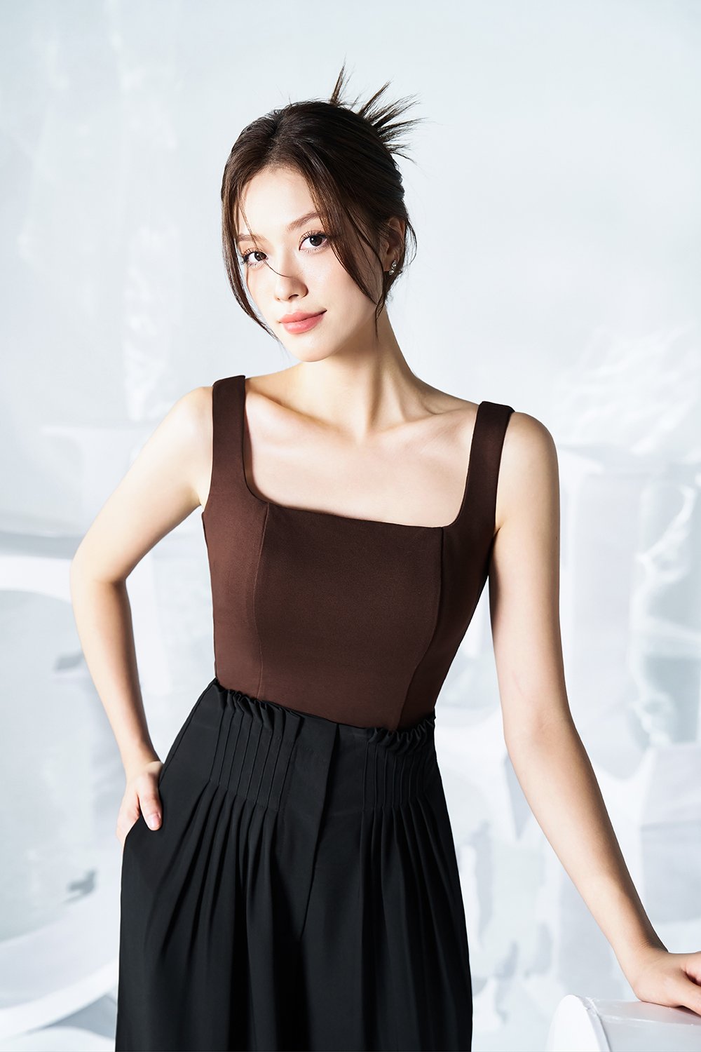 Sia Padded Square Neck Top in Walnut