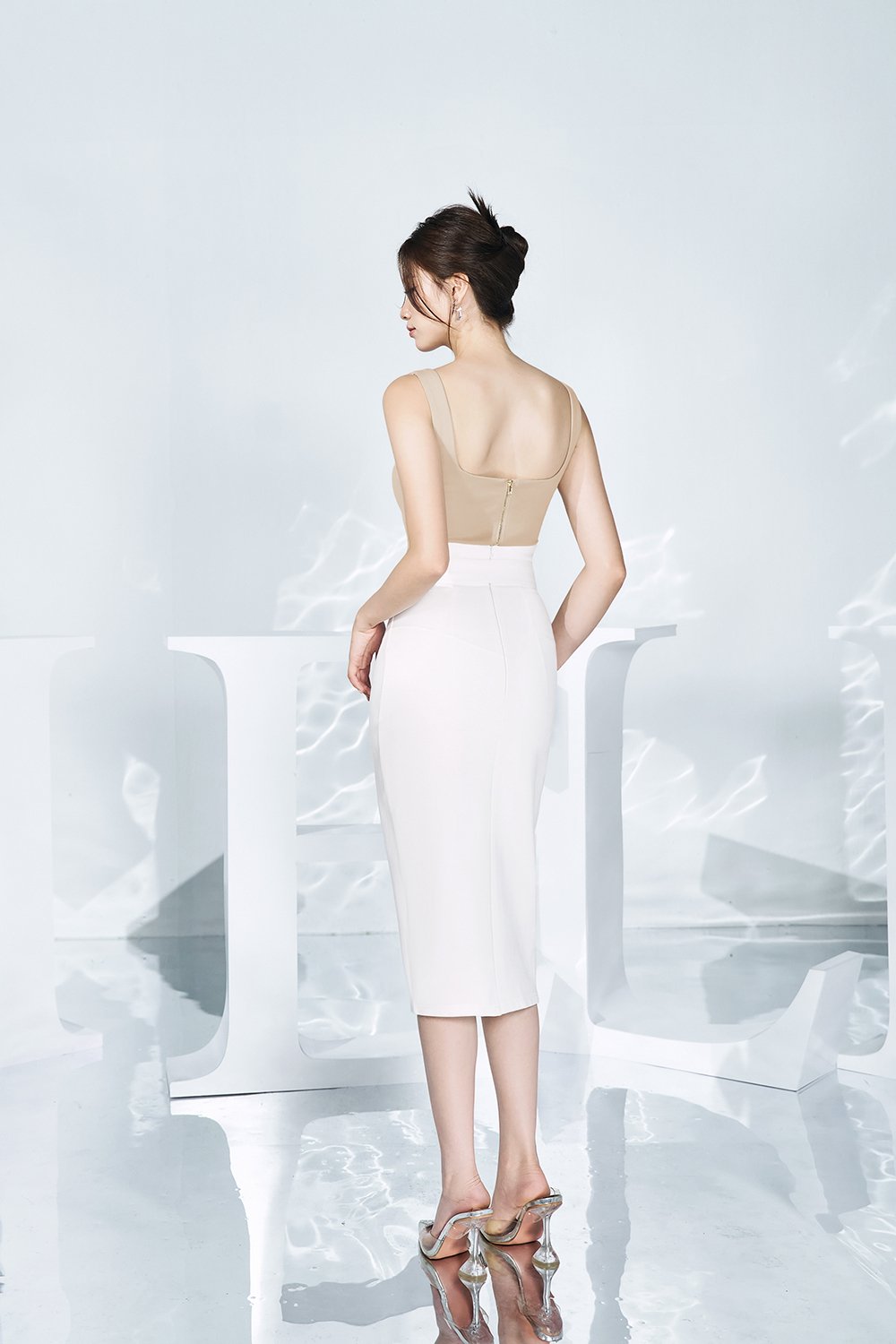Tory Fold Over High Waist Pencil Skirt in Iconic White