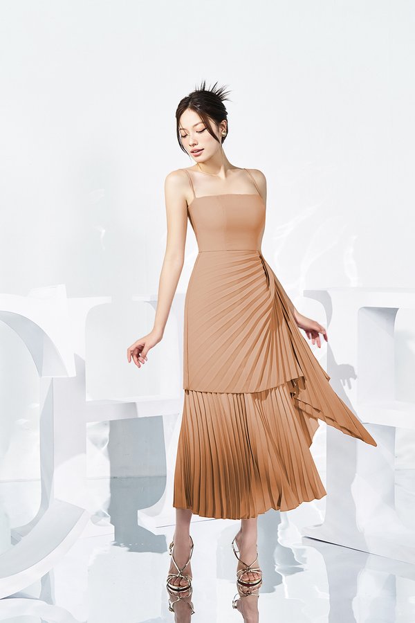 Emaline Pleated Layered Midi Dress in Amber Sand