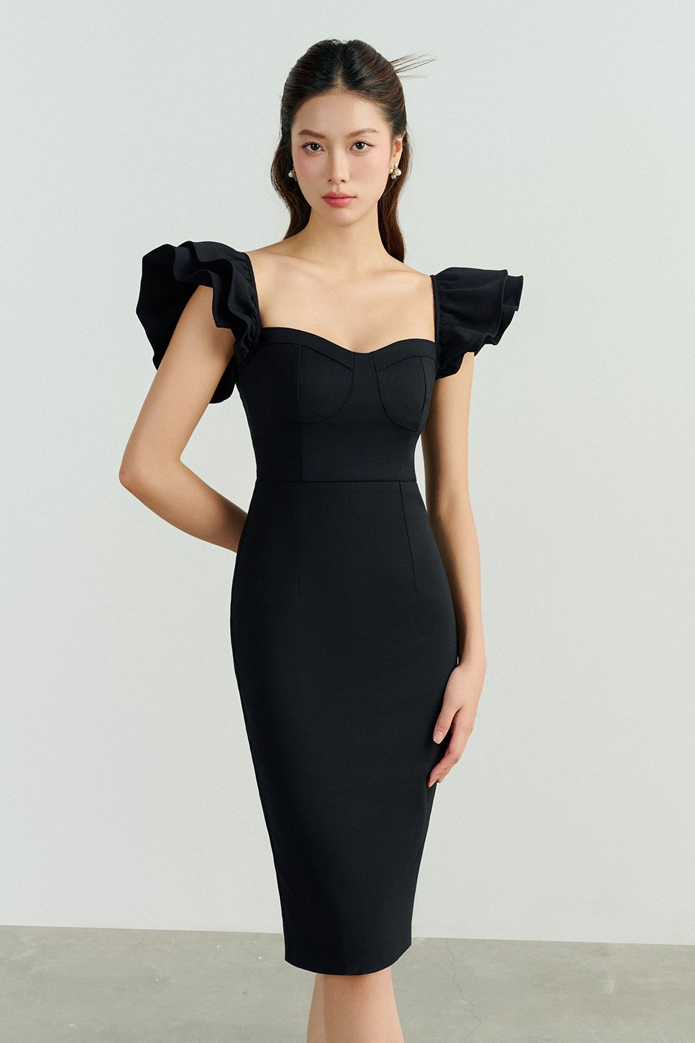 Carol Flutter Shoulder Pencil Dress in Classic Black