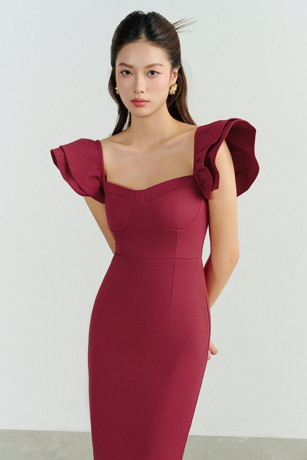 Carol Flutter Shoulder Pencil Dress in Redcurrant