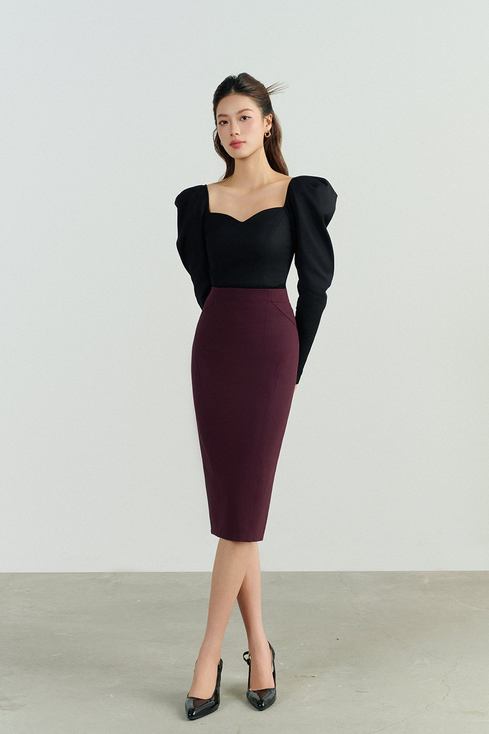 Jaide Tailored Pencil Skirt in Wine Red