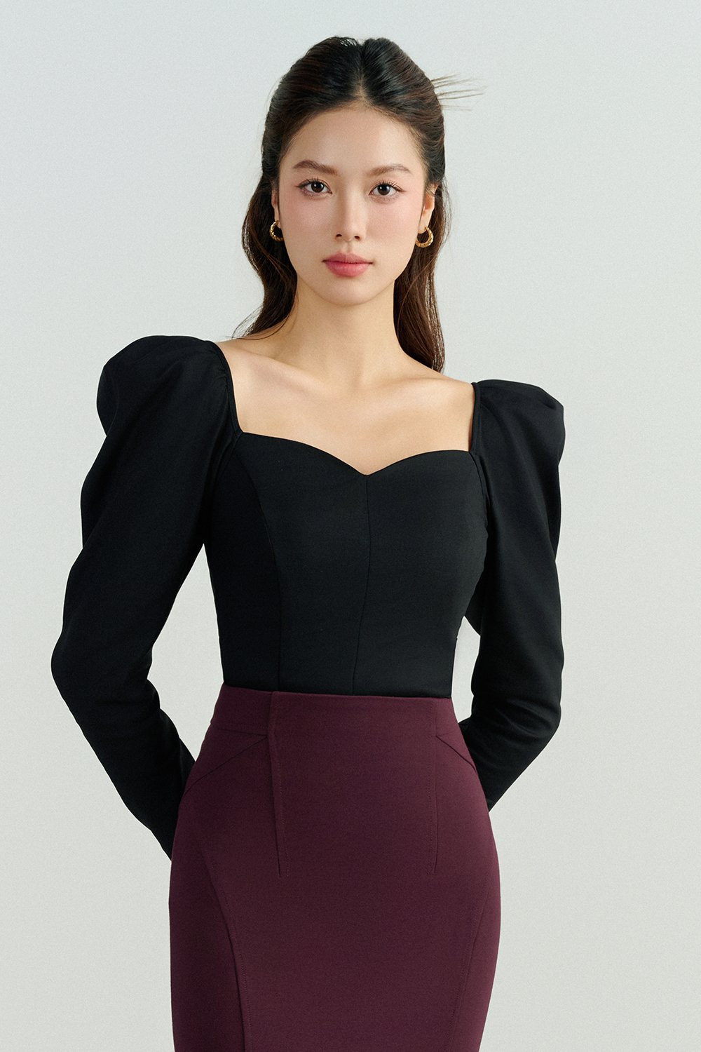 Myley Sweetheart Puff Long Sleeves Top in Classic Black