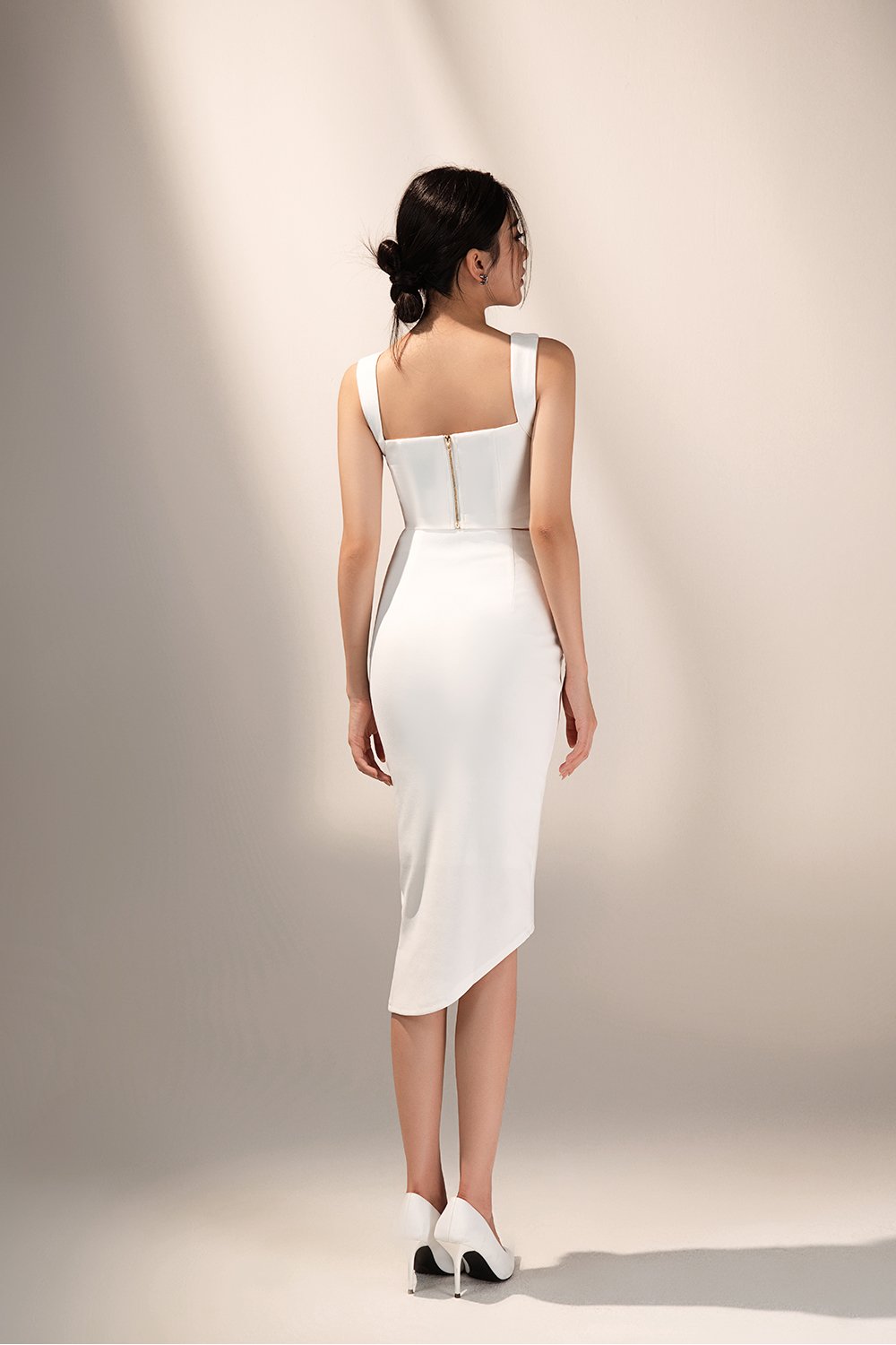 Trista Sweetheart Cropped Top in Iconic White