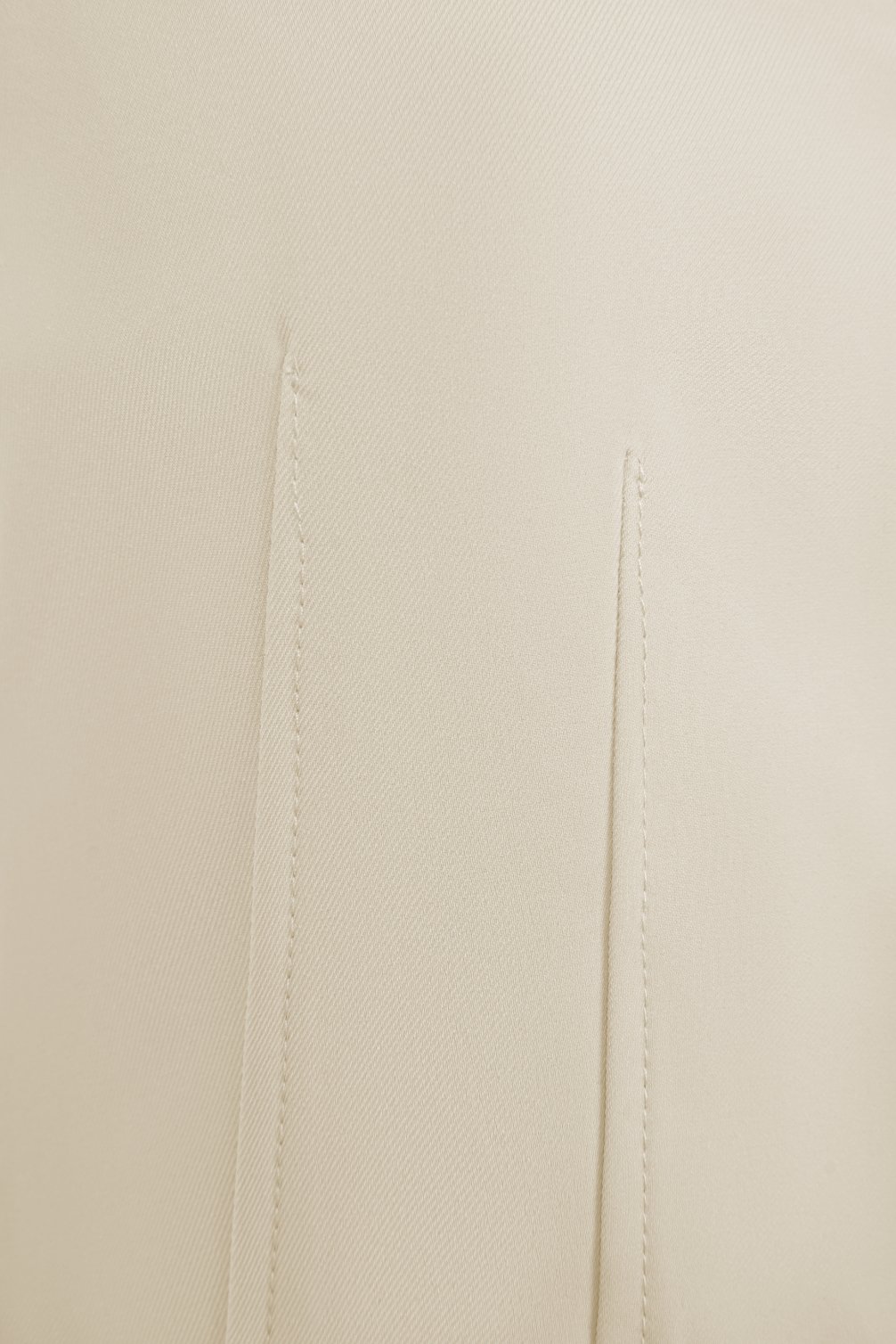 Vianne Vest Cropped Top in Light Cream