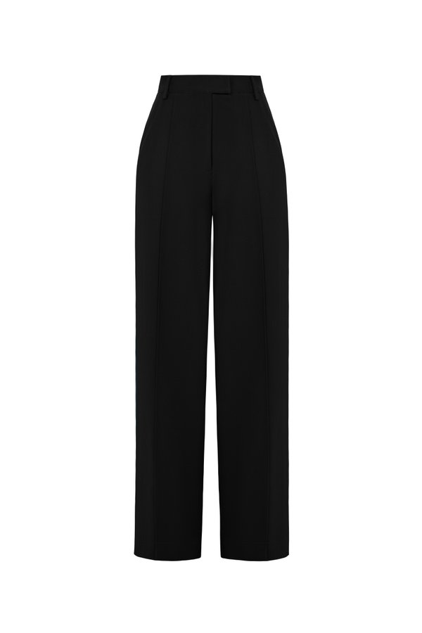 Vianne Straight Leg Pant in Classic Black