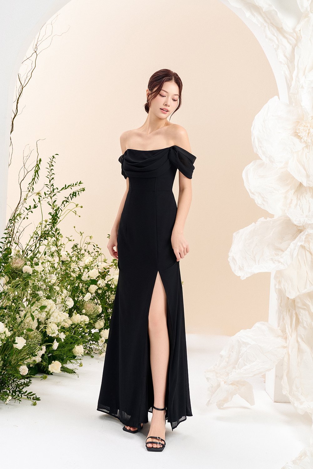 Iris 4-Way Mermaid Slip Padded Maxi Dress in Classic Black