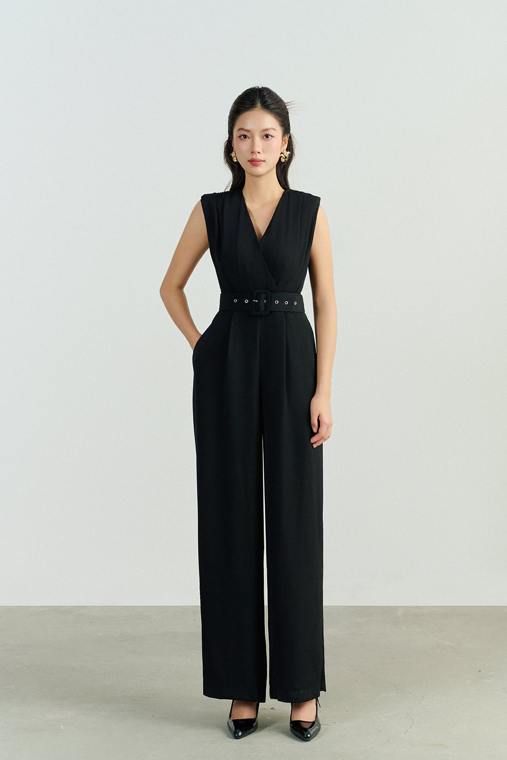 Alyse Pleated V-Neckline Jumpsuit in Classic Black