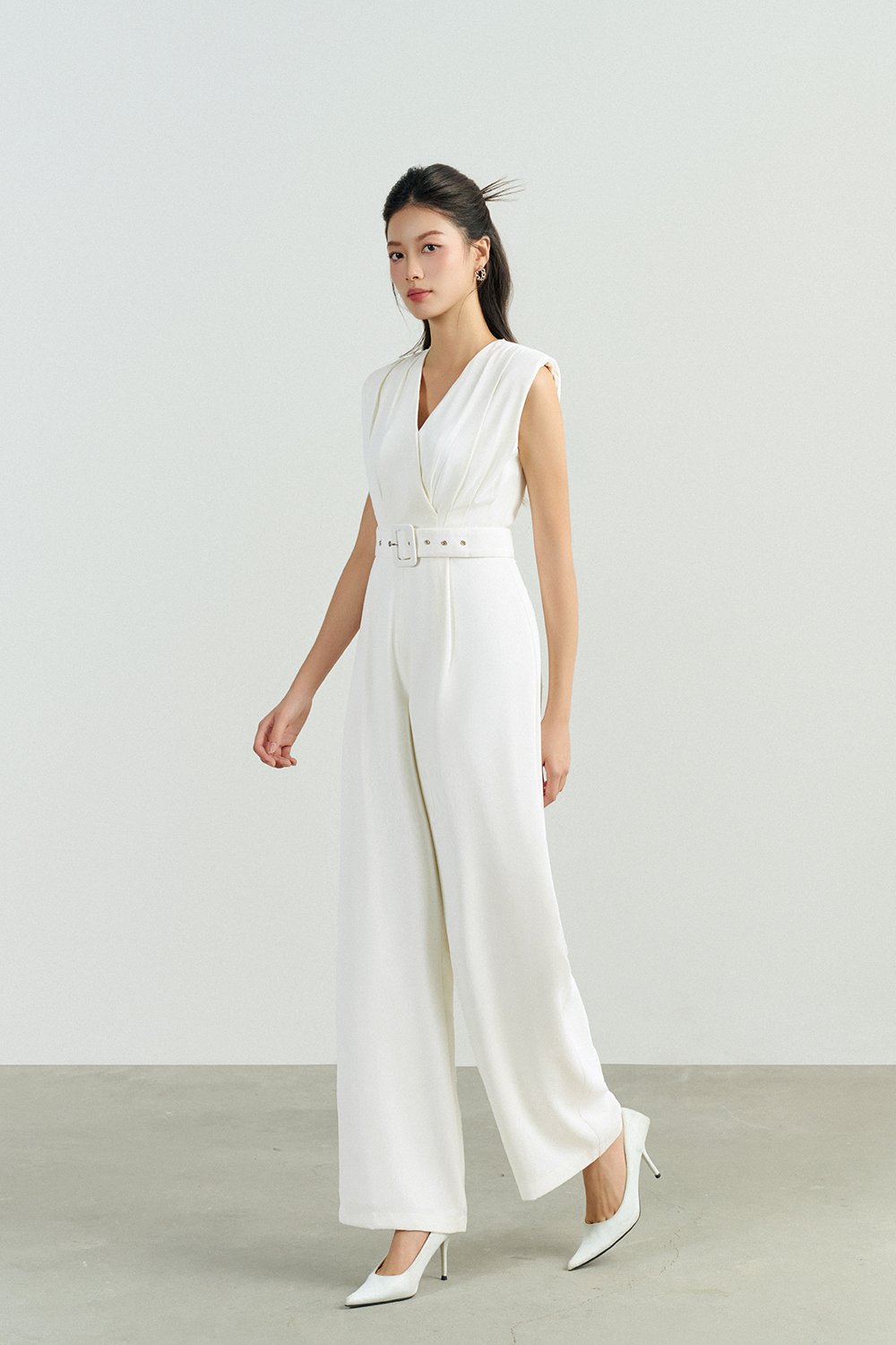 Alyse Pleated V-Neckline Jumpsuit in Iconic White
