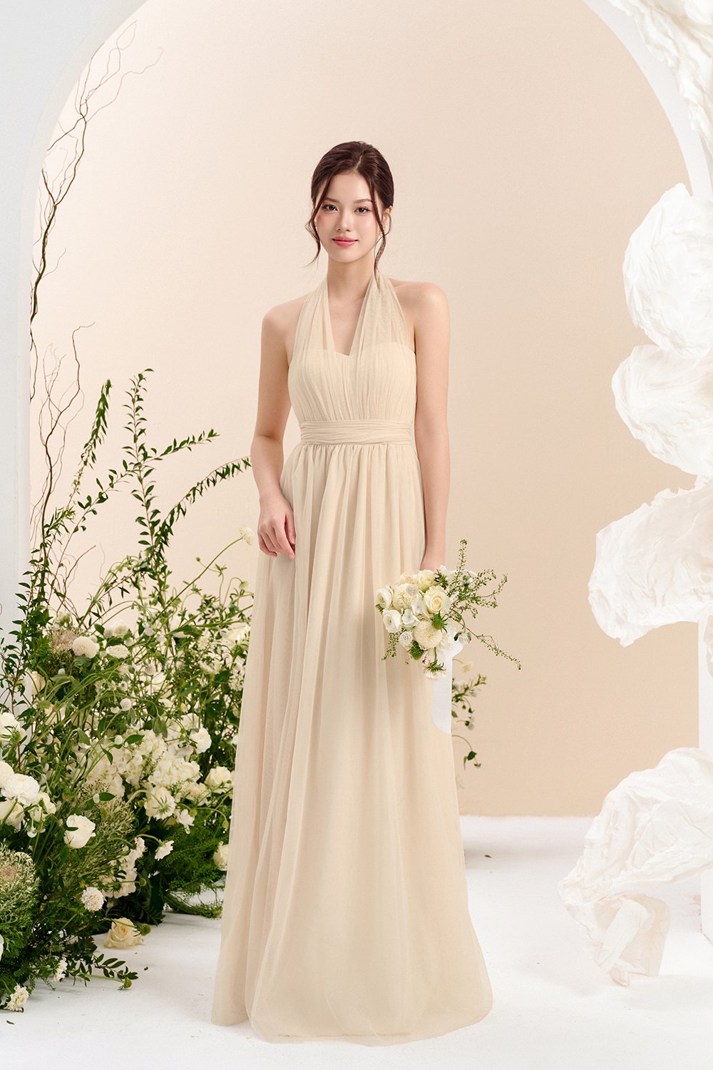 Harlow Infinity Maxi Dress in Chantilly Cream