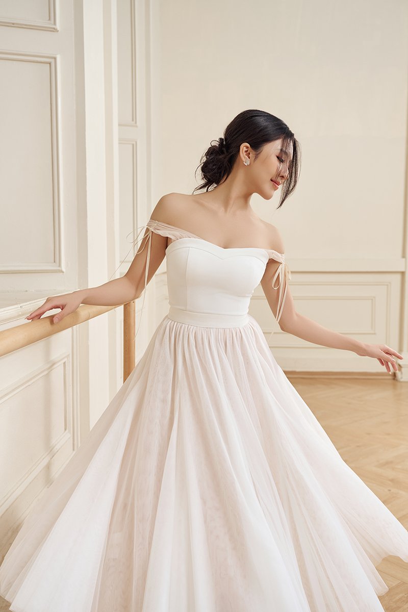 Arletta Sweetheart Tulle Strap Top in Iconic White