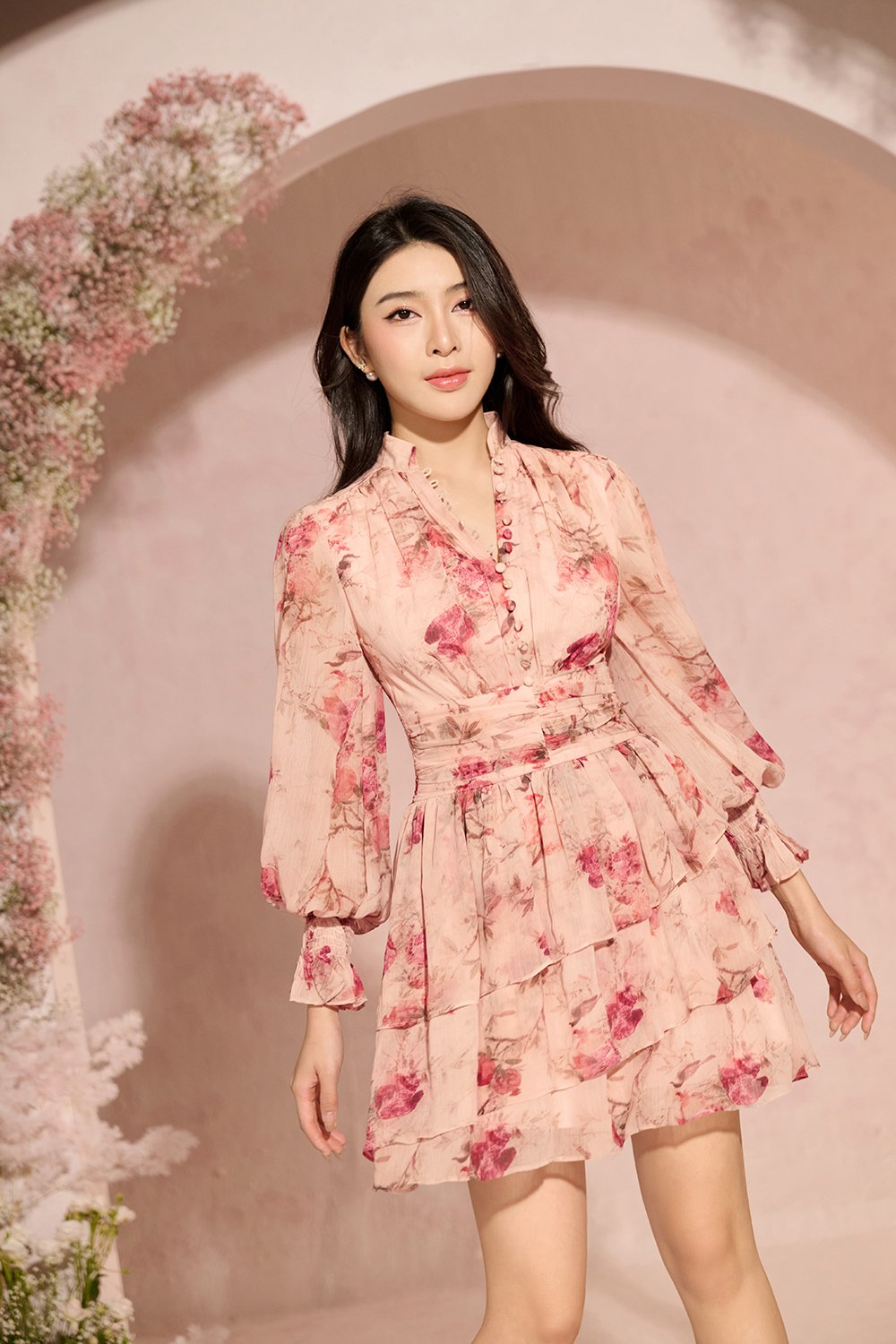 Azure Billowy Sleeves Tiered Mini Dress in Vintage Rosewood