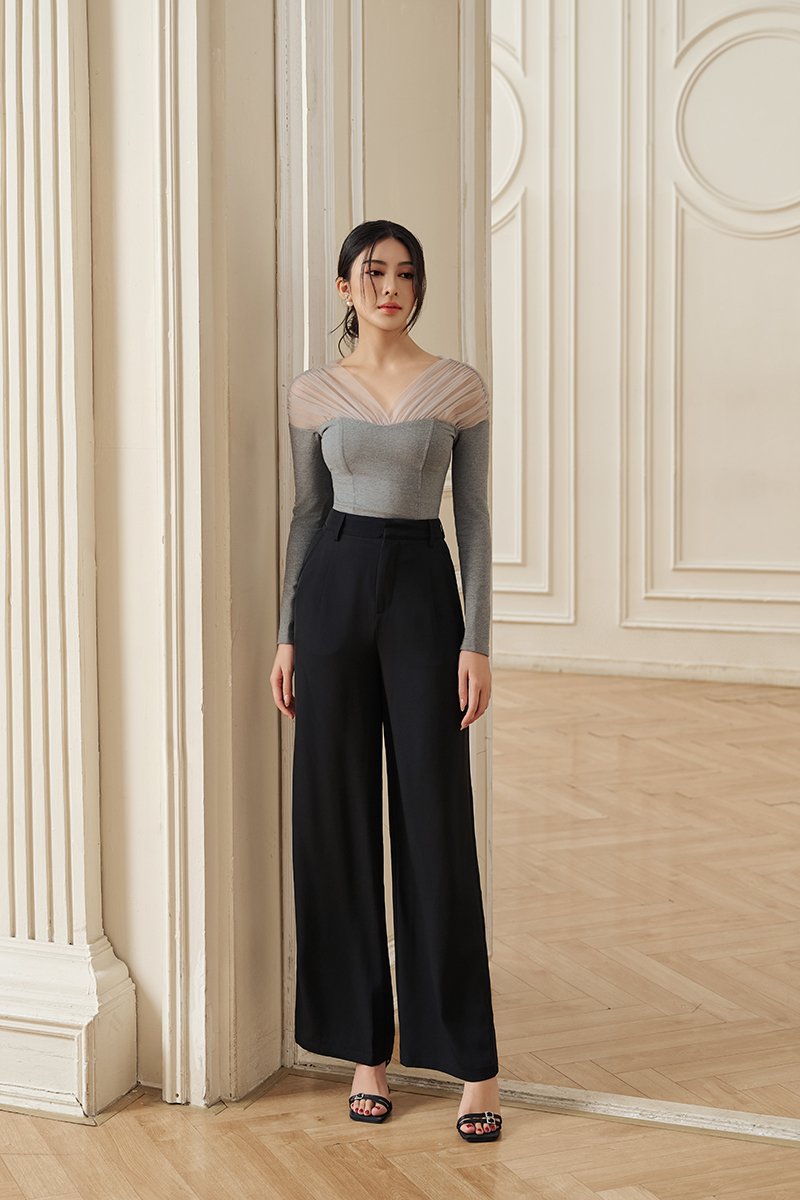 Celestine Padded 2-Way Long Sleeves Top in Mystic Graphite