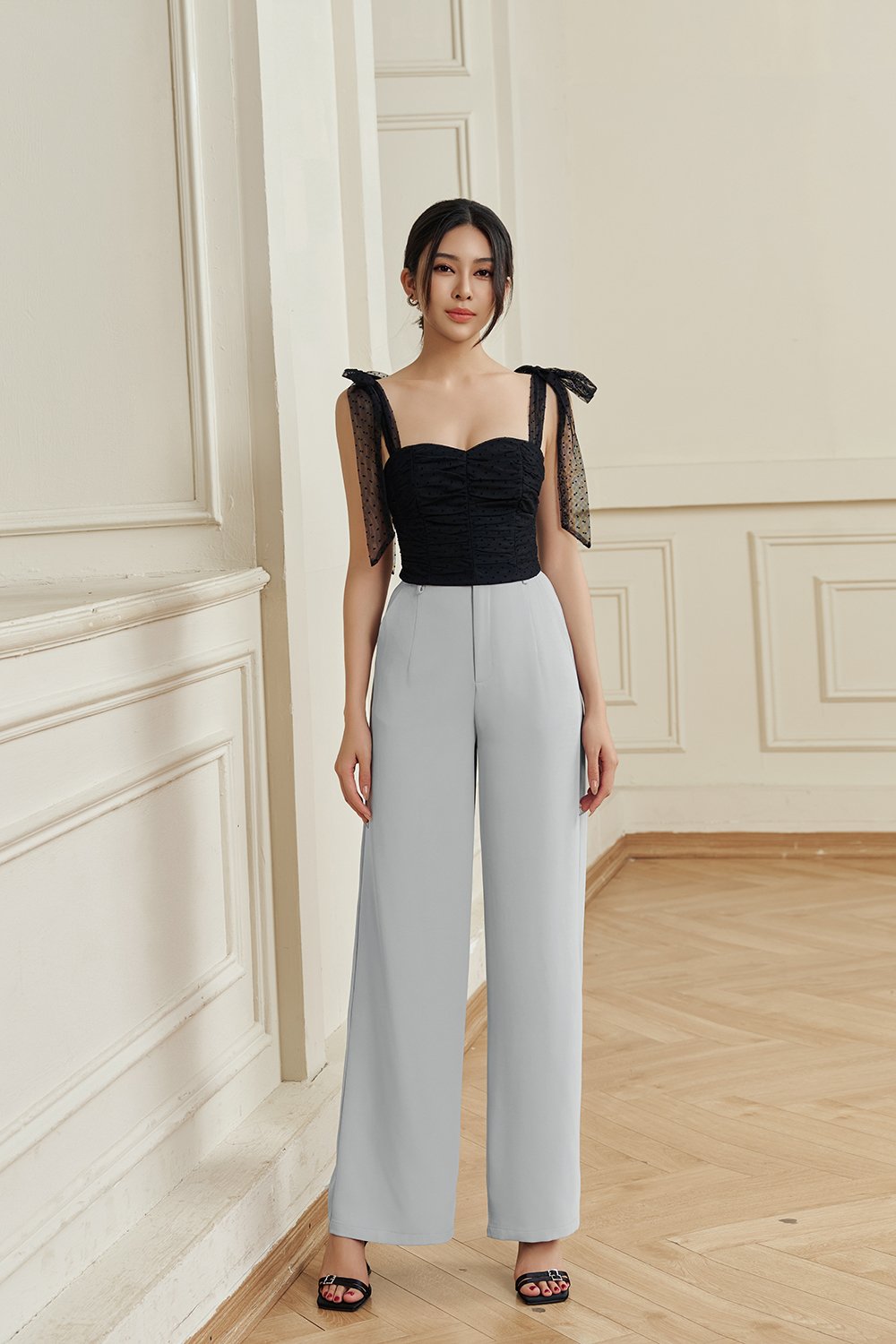 Chass&eacute; Wide Leg High Waist Pant in Frost Grey