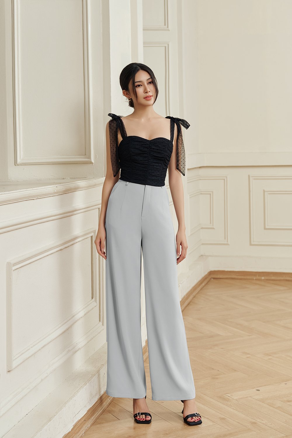 Chass&eacute; Wide Leg High Waist Pant in Frost Grey