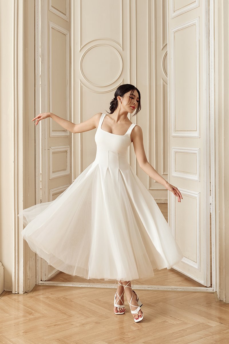 Clarisse Padded Tulle Midi Dress in Iconic White