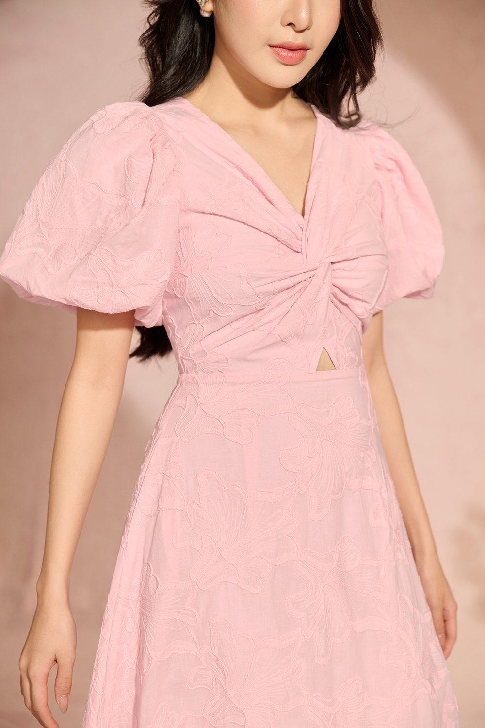 Ellie Puffy Sleeves Embroidered Cotton Midi Dress in Baby Pink
