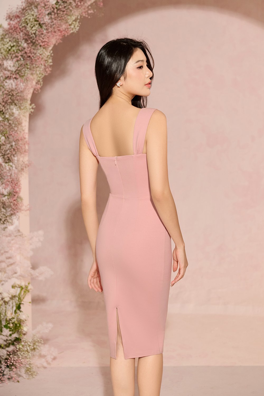 Elysia Lace Detailed Ponte Dress in Rose Pink