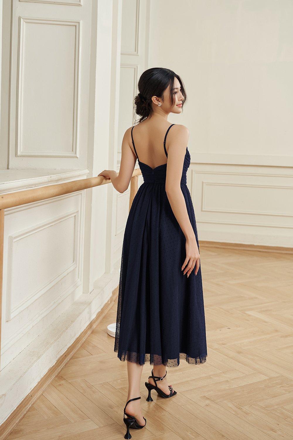Enchant&eacute; Padded Twist Tulle Midi Dress in Starlit Navy
