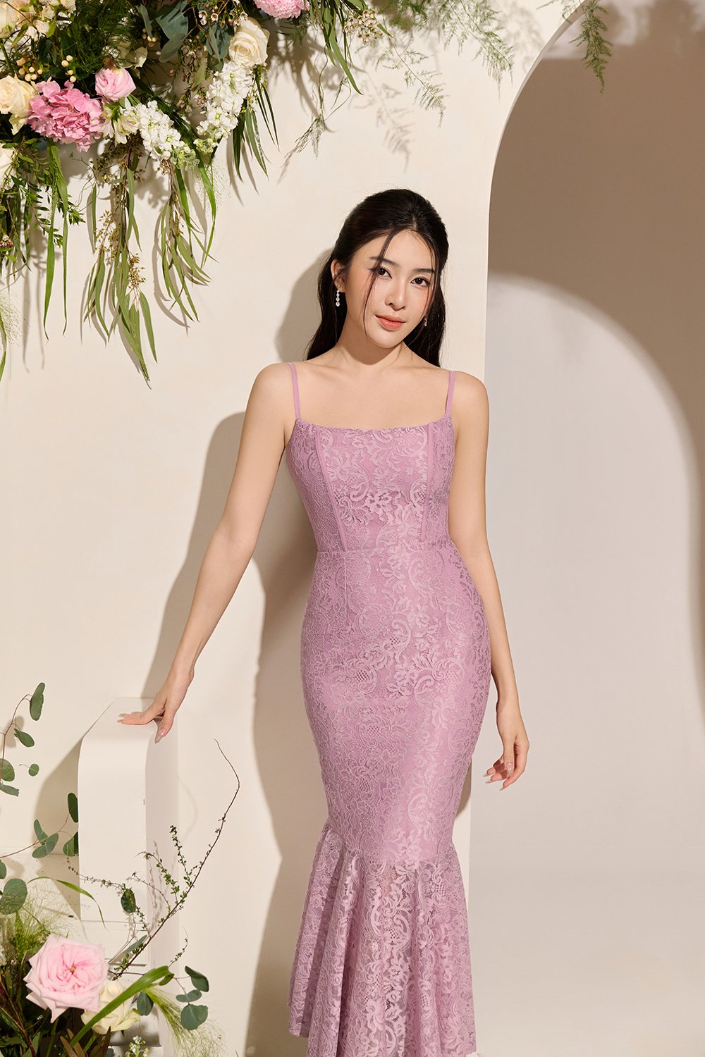 Fleurisse Padded Lace Mermaid Midi Dress in Orchid Pink