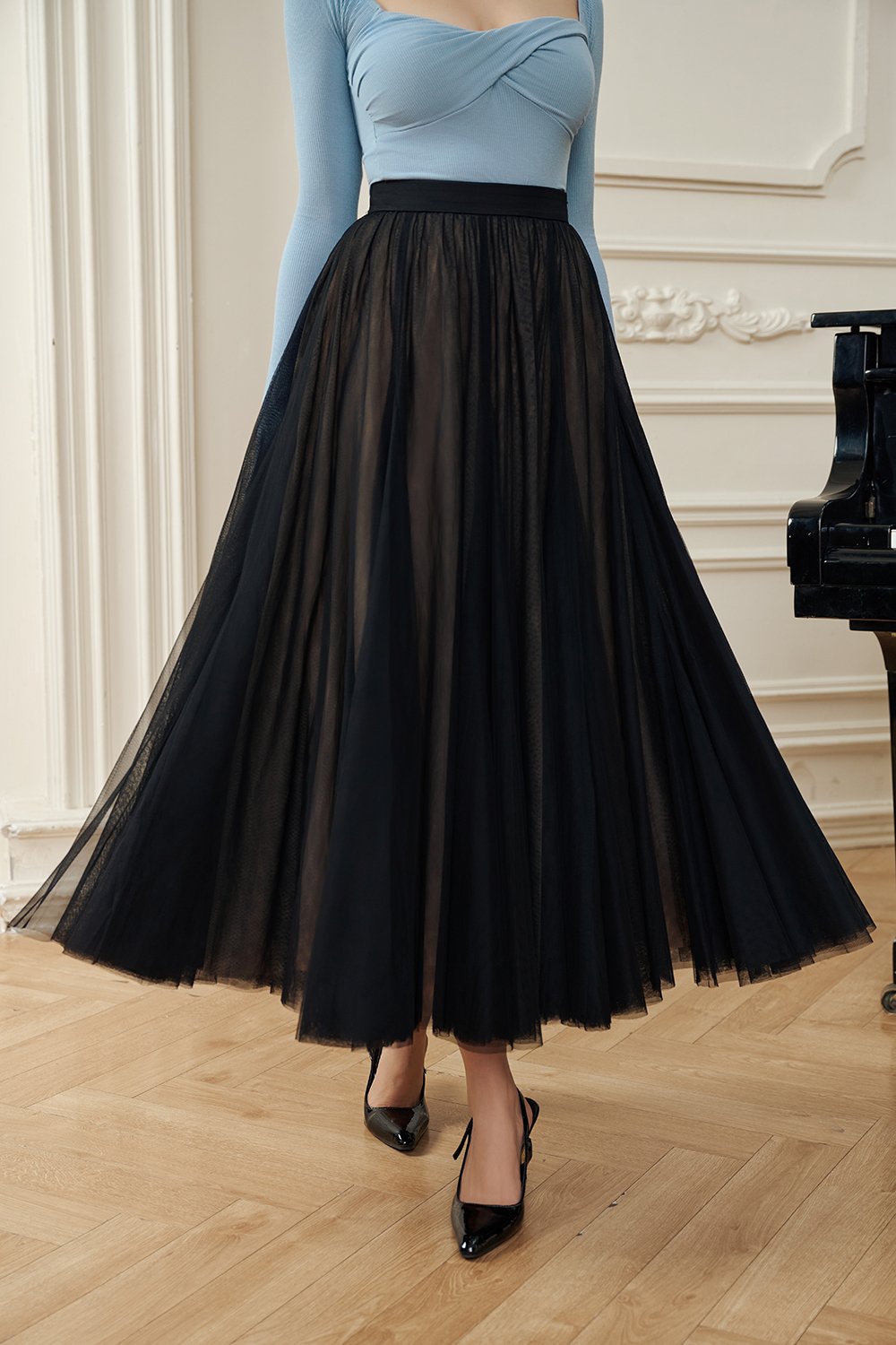 Pirouette Midi Tulle Skirt in Classic Black