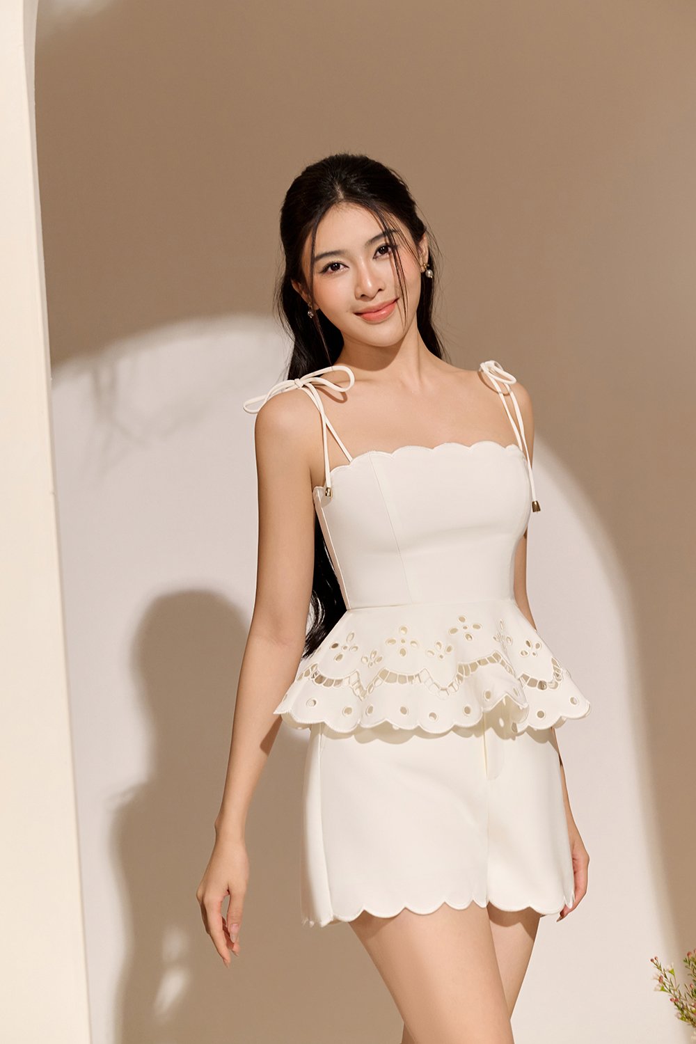 Cecily High Waisted Scallop Shorts in Iconic White