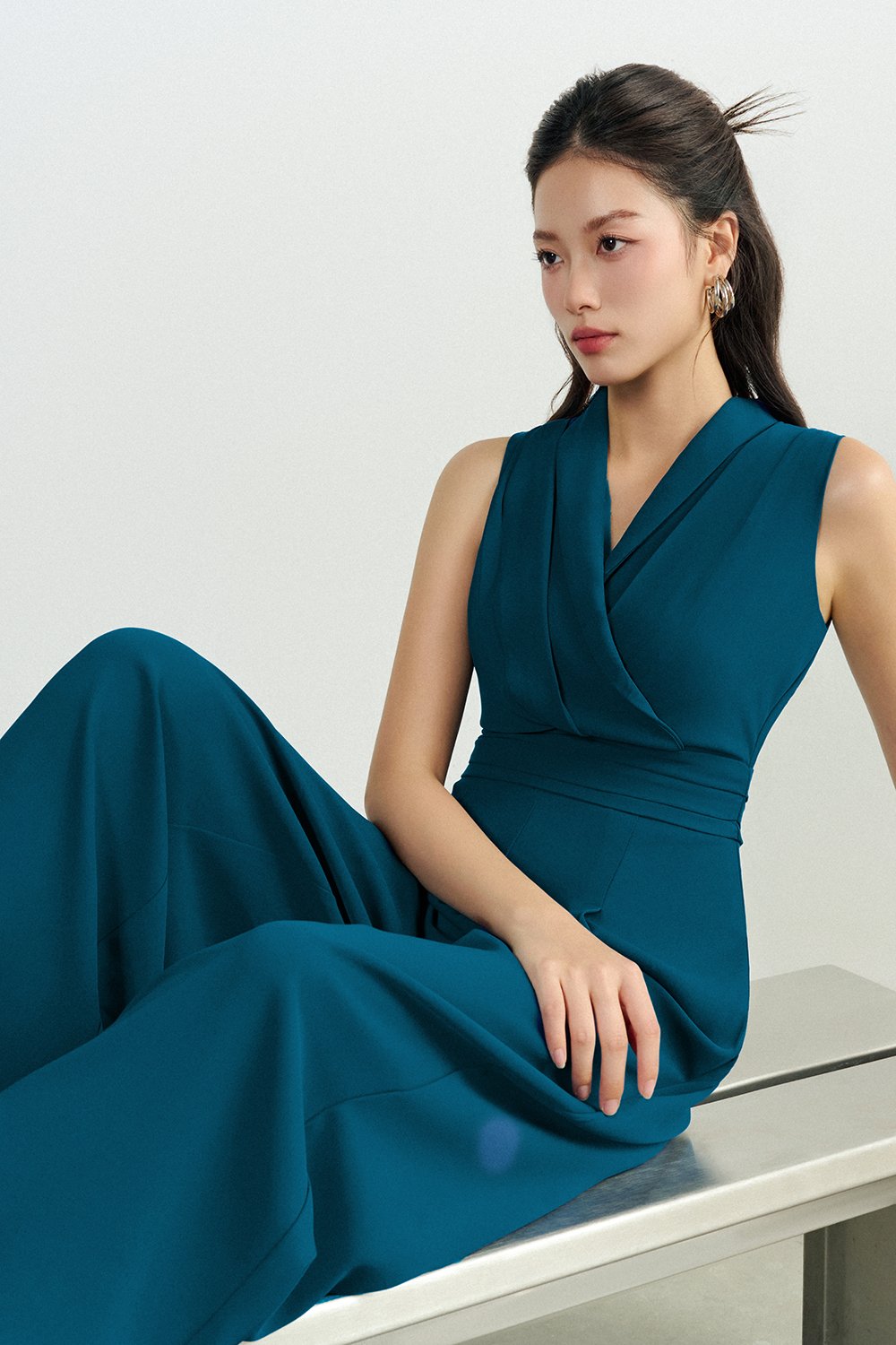 Jaxie Pleated V-Neckline Jumpsuit in Teal Blue