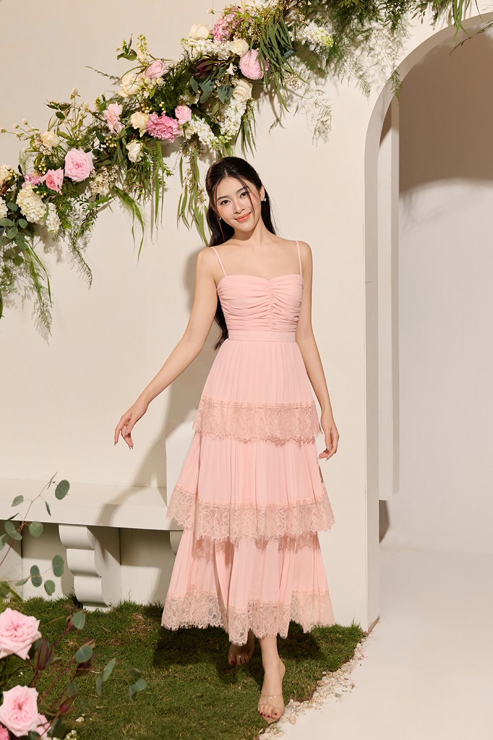 Hedley Pleated Tier Midi Dress in Peach Coral