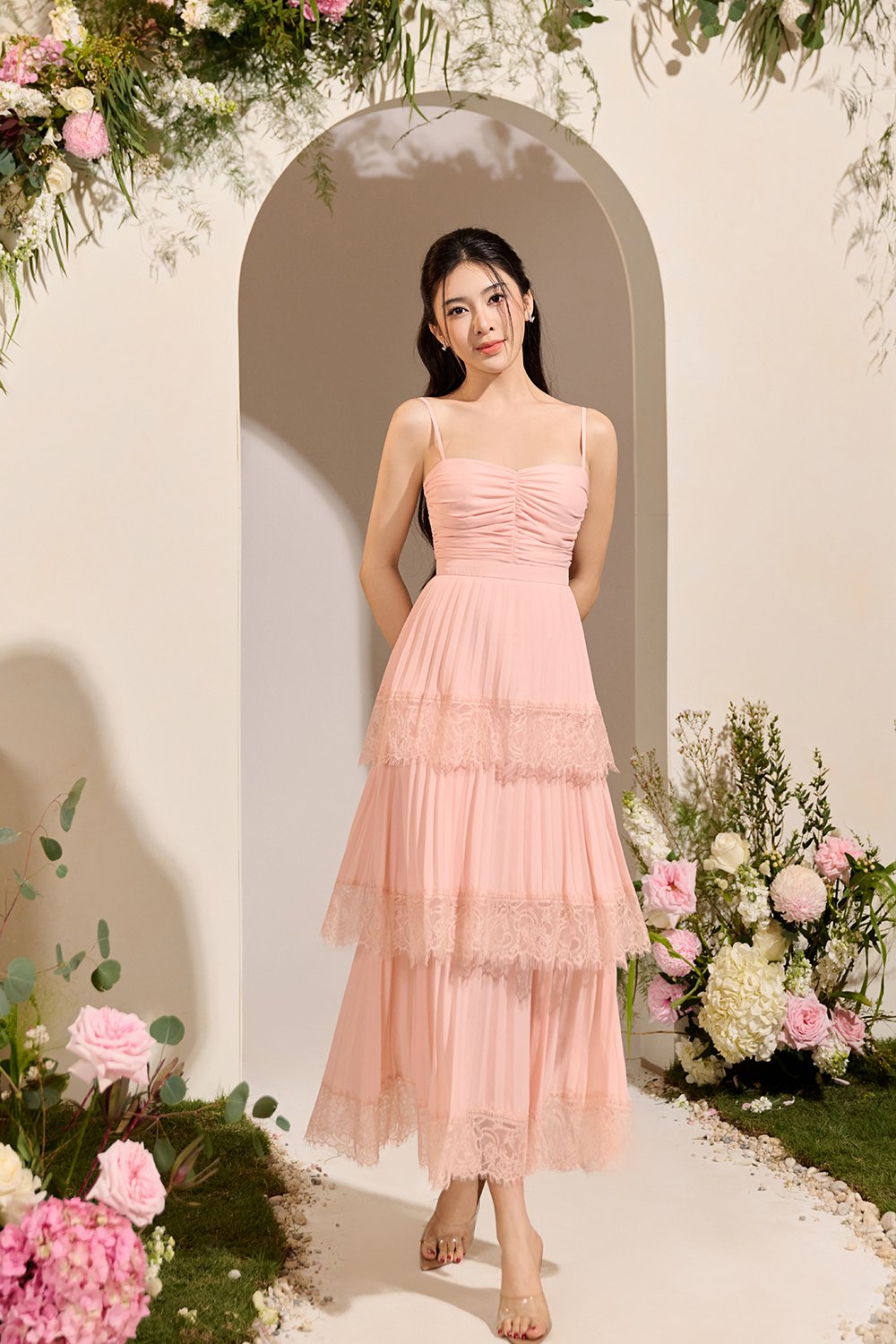 Hedley Pleated Tier Midi Dress in Peach Coral