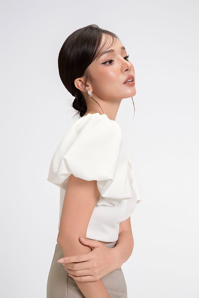 Calista Padded Puffy Sleeves Top in Iconic White
