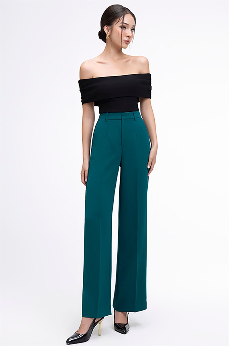 Demi Off Shoulder Padded Top in Classic Black