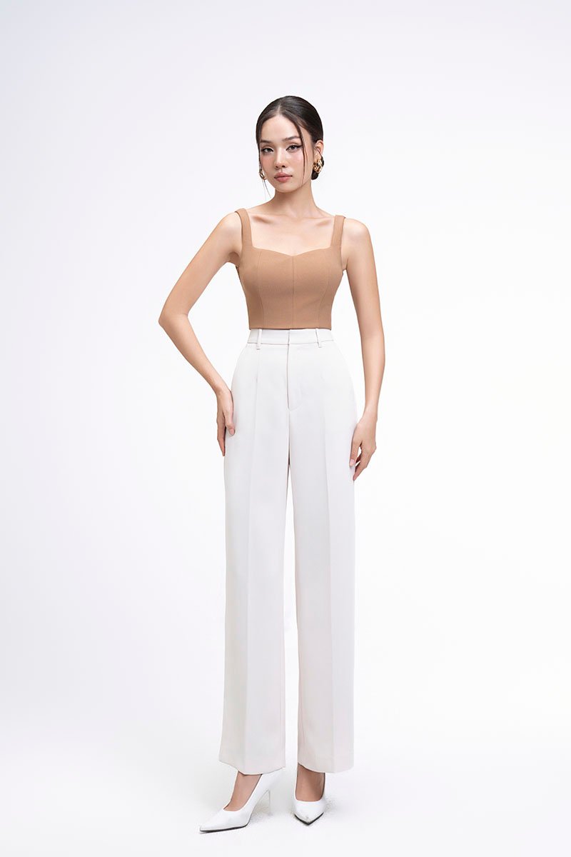 Kelsie Padded Sweetheart Top in Latte