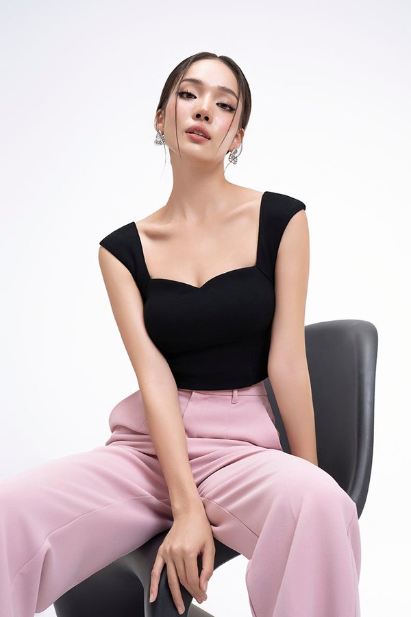 Eliana Padded Sweetheart Cap Sleeves Top in Classic Black