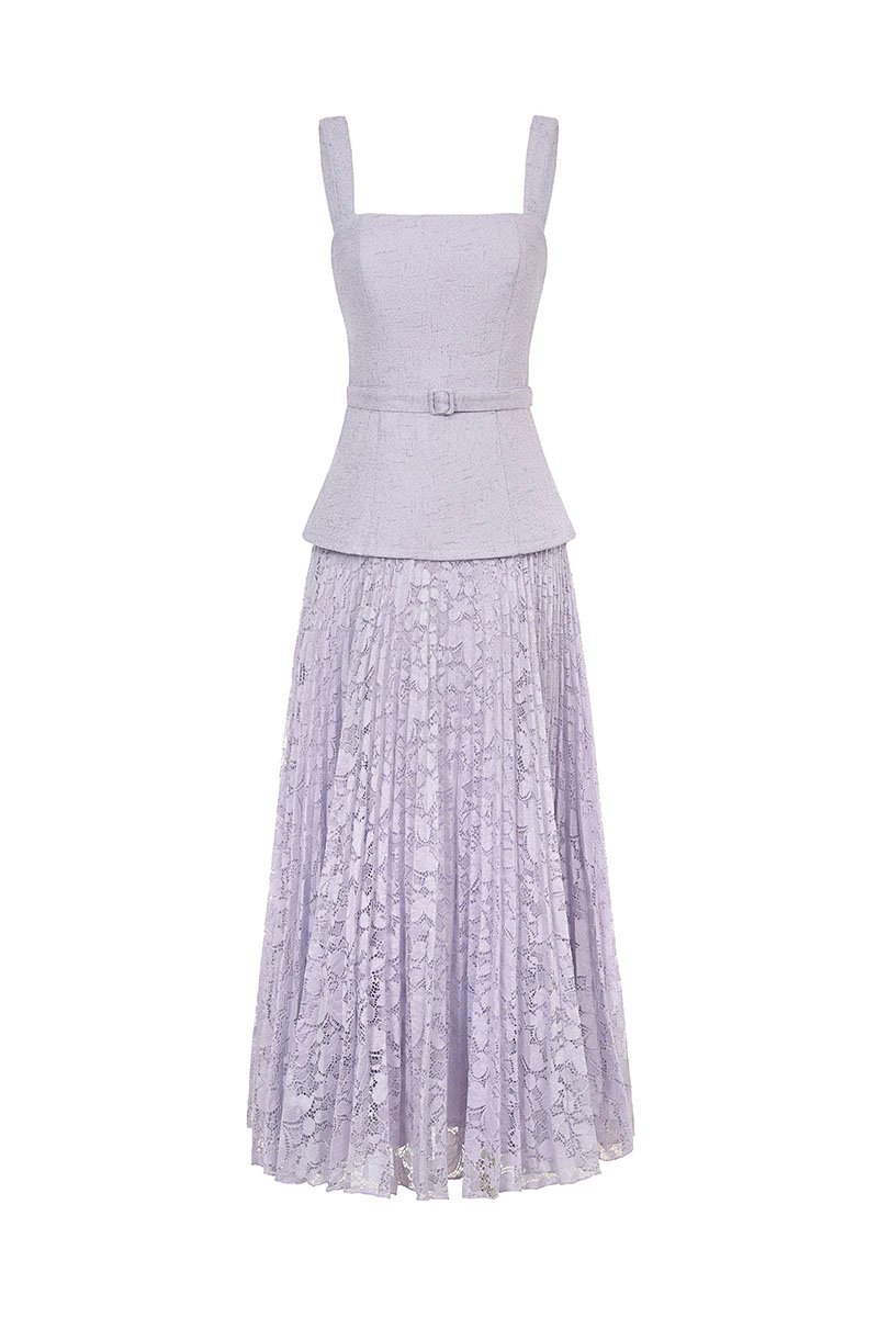 Dasom Padded Square Neck Pleated Midi Dress in Lavender
