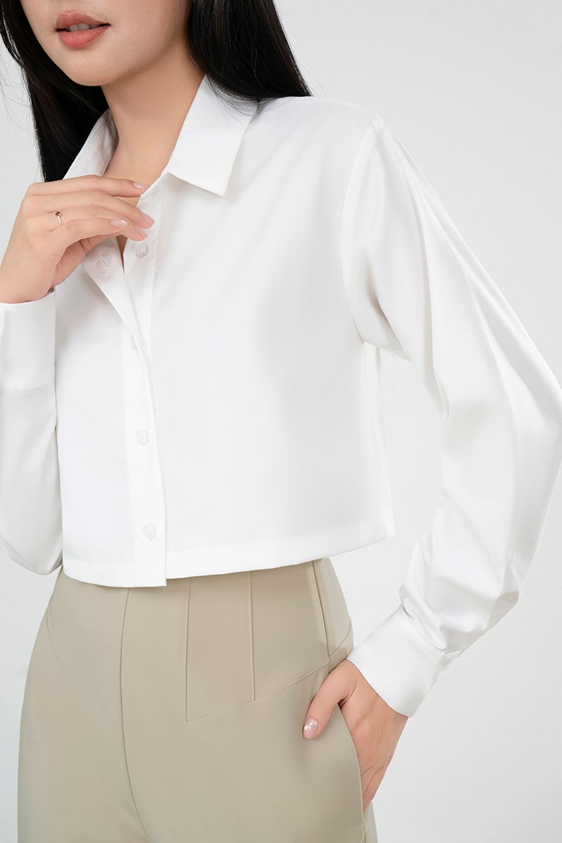 Jiyu Cropped Shirt in Iconic White