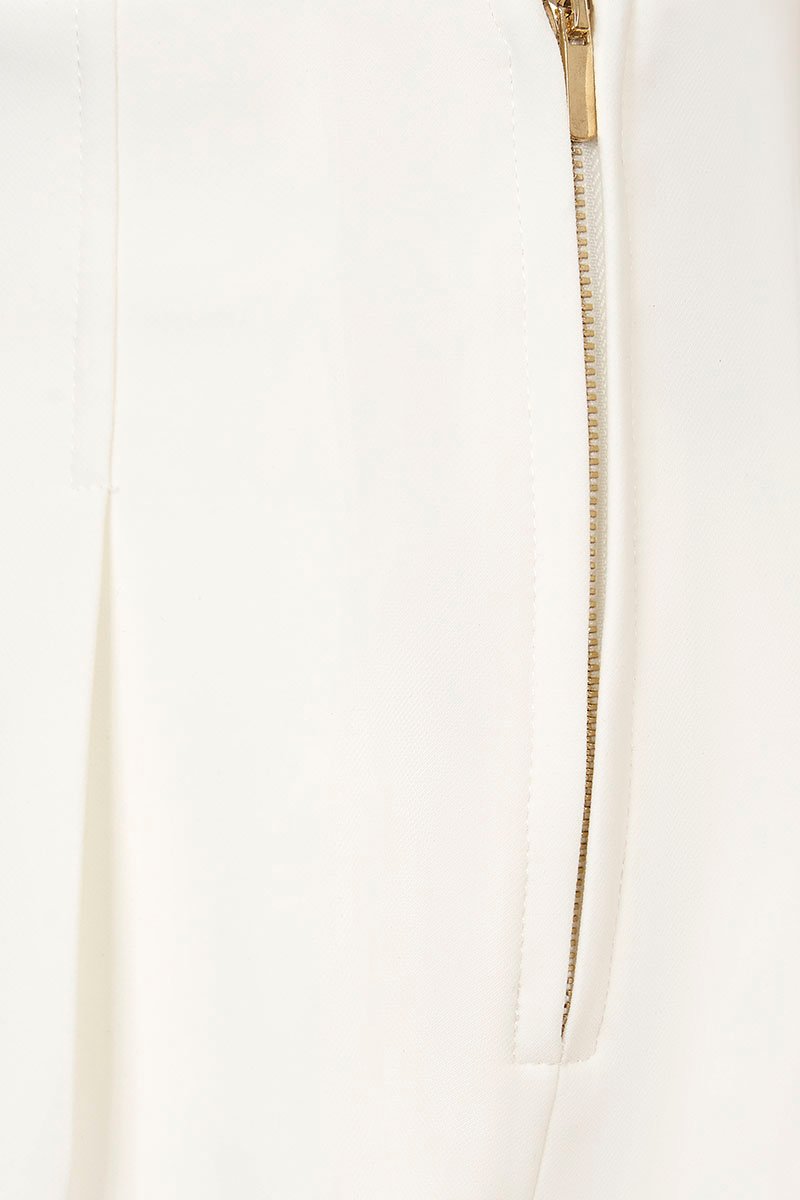 Sion High Waist Shorts in Iconic White