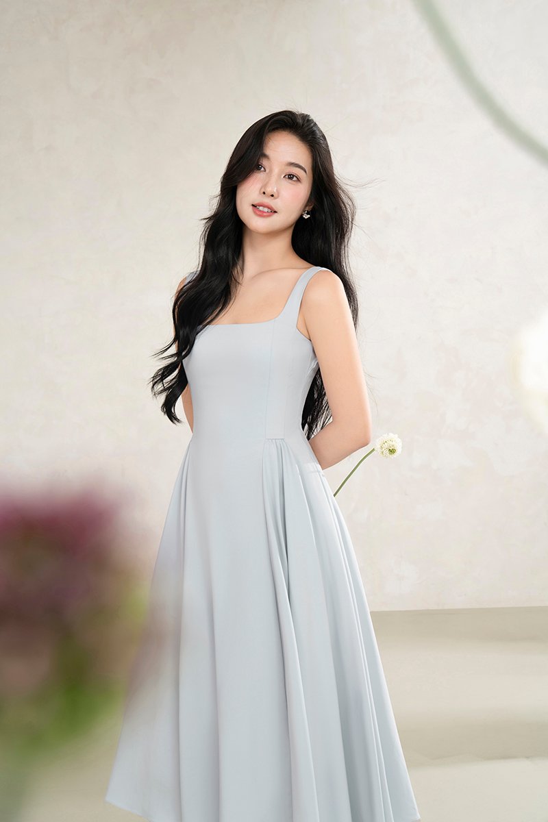 Yejin Padded Flare Midi Dress in Powder Blue