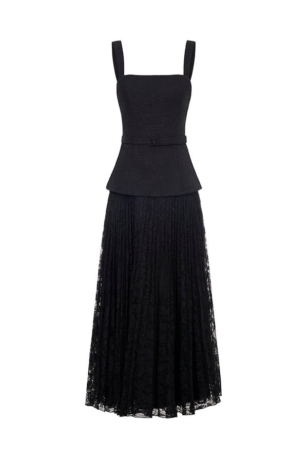Dasom Padded Square Neck Pleated Midi Dress in Classic Black