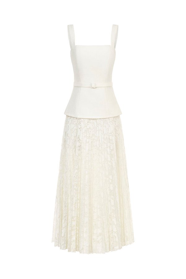 Dasom Padded Square Neck Pleated Midi Dress in Vanilla Cream