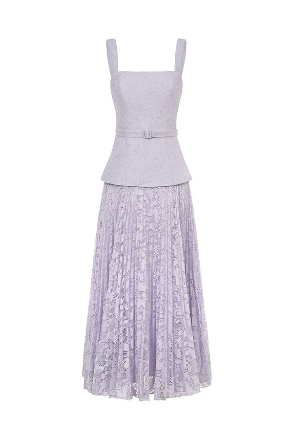 Dasom Padded Square Neck Pleated Midi Dress in Lavender