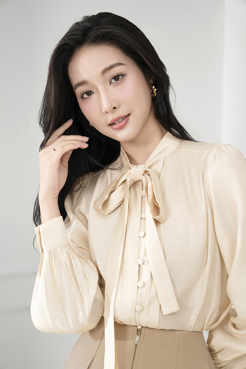 Serin 2-Pcs Pussybow Top in Almond Nude | Chello